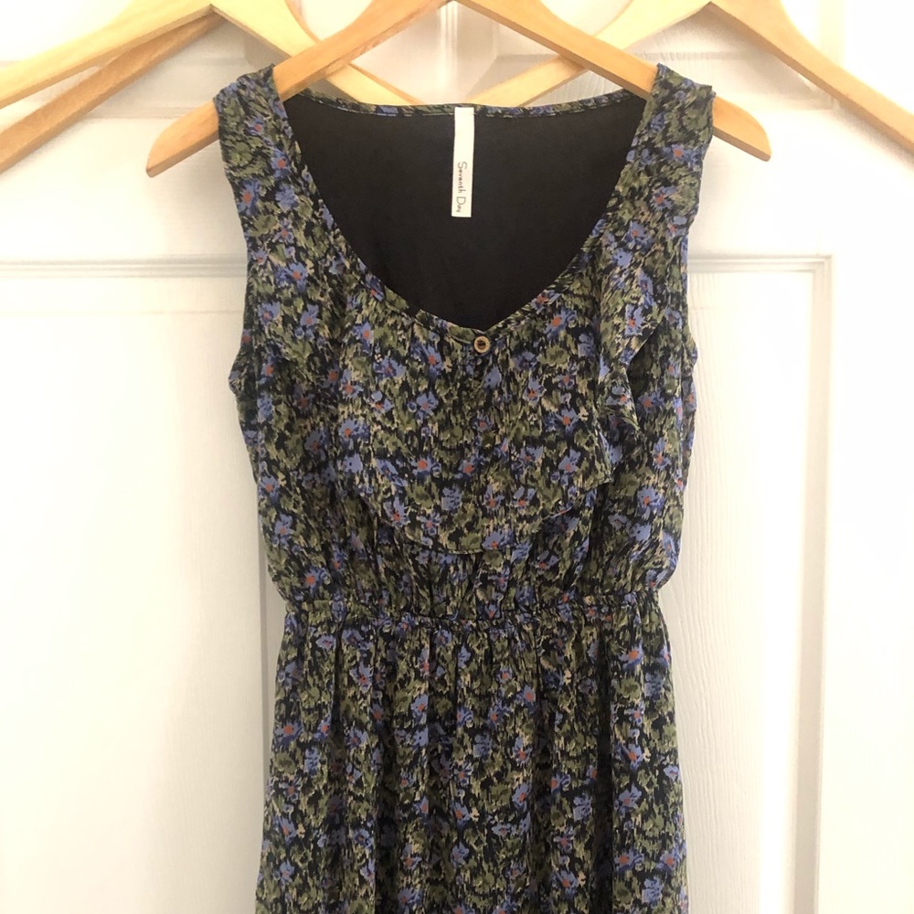 Summery flower print dress